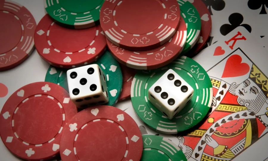 Why some players enjoy live interaction more than solo play